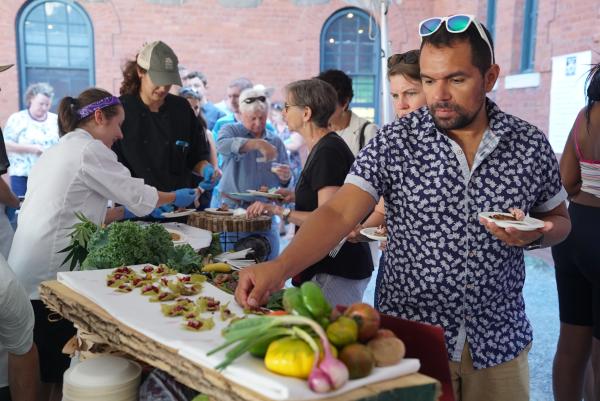 VFN Forum Dinner guests enjoying bites by Shelburne Farms. Photo courtesy Vermont Fresh Network & Local Frame Media.