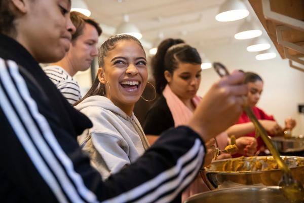 Students from the High School for Environmental Studies make pumpkin dessert as part of a food curriculum field trip at the Stone Barns Center for Food & Agriculture near Tarrytown, N.Y. Calla Kessler/The New York Times